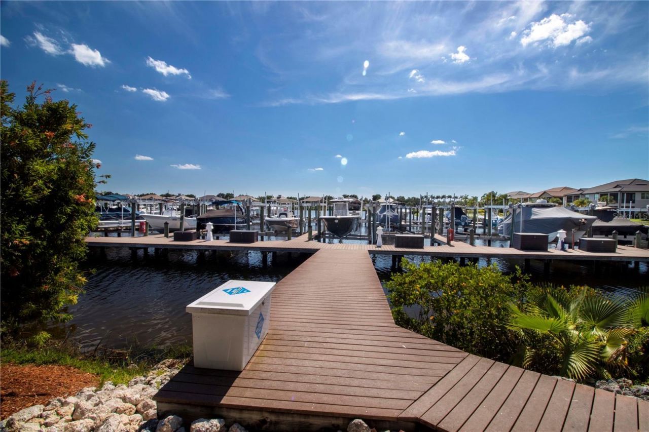 1030 Overlook Court , Bradenton, FL 34208 Photo