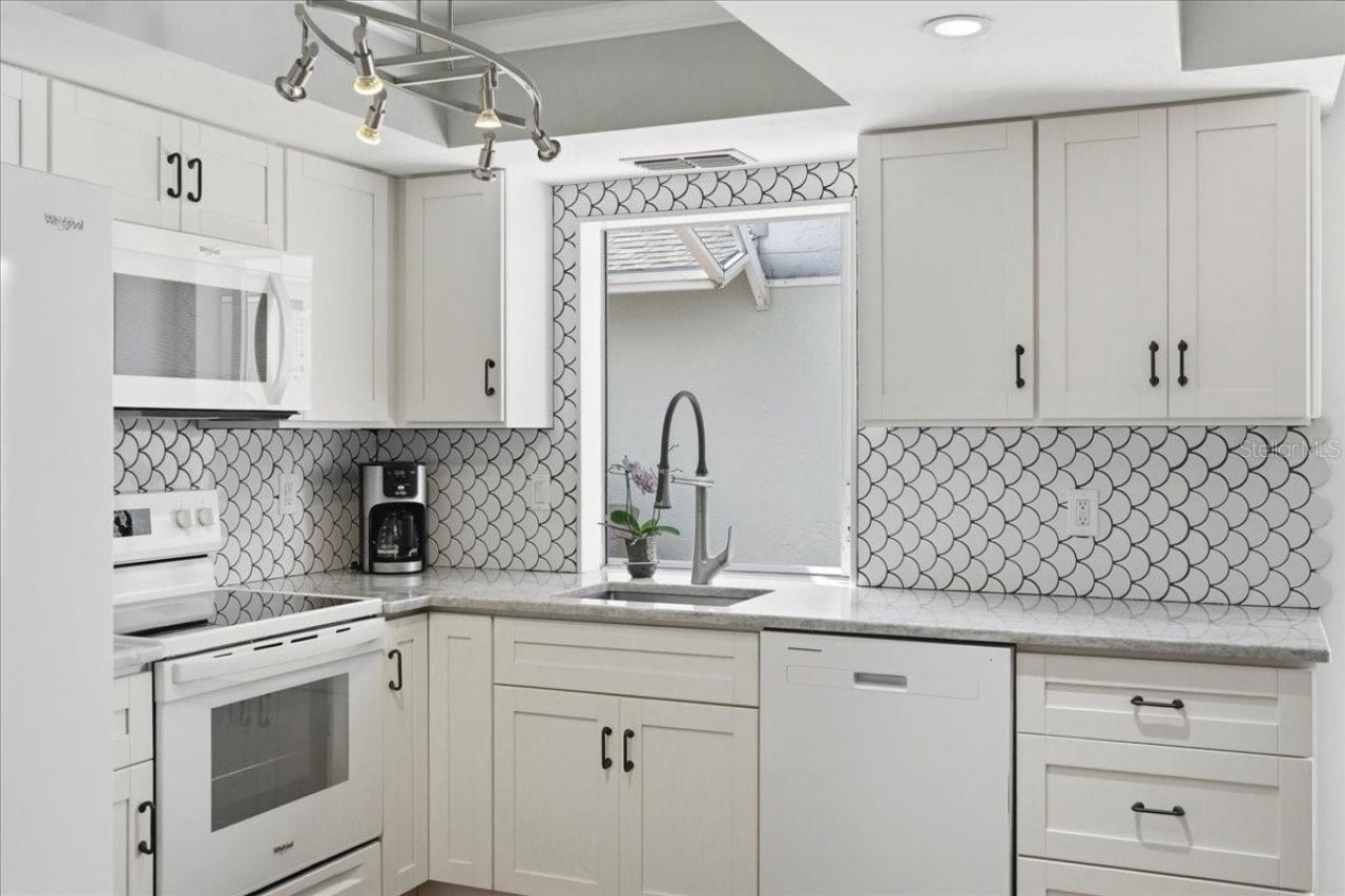 13730 Downing Lane, Unit W-1, Fort Myers, FL 33919 Photo