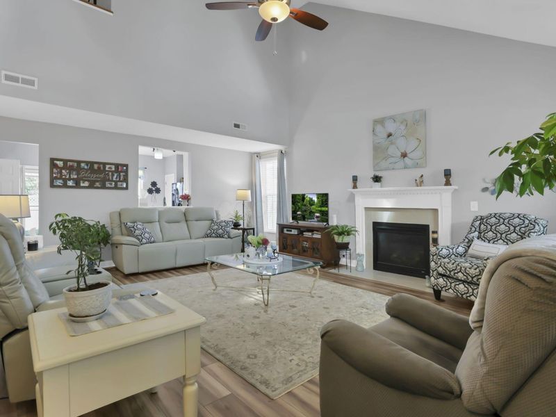 6039 Grand Strand Avenue, Westerville, OH 43081 Photo 2
