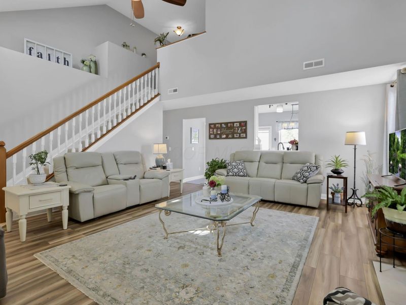 6039 Grand Strand Avenue, Westerville, OH 43081 Photo 5