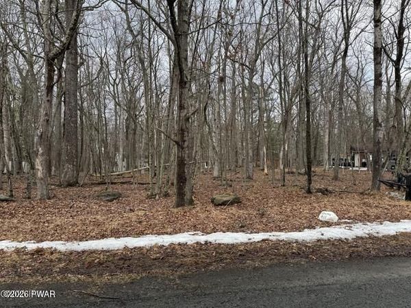 Lot 39 Yvonne Court, Dingmans Ferry, PA 18328