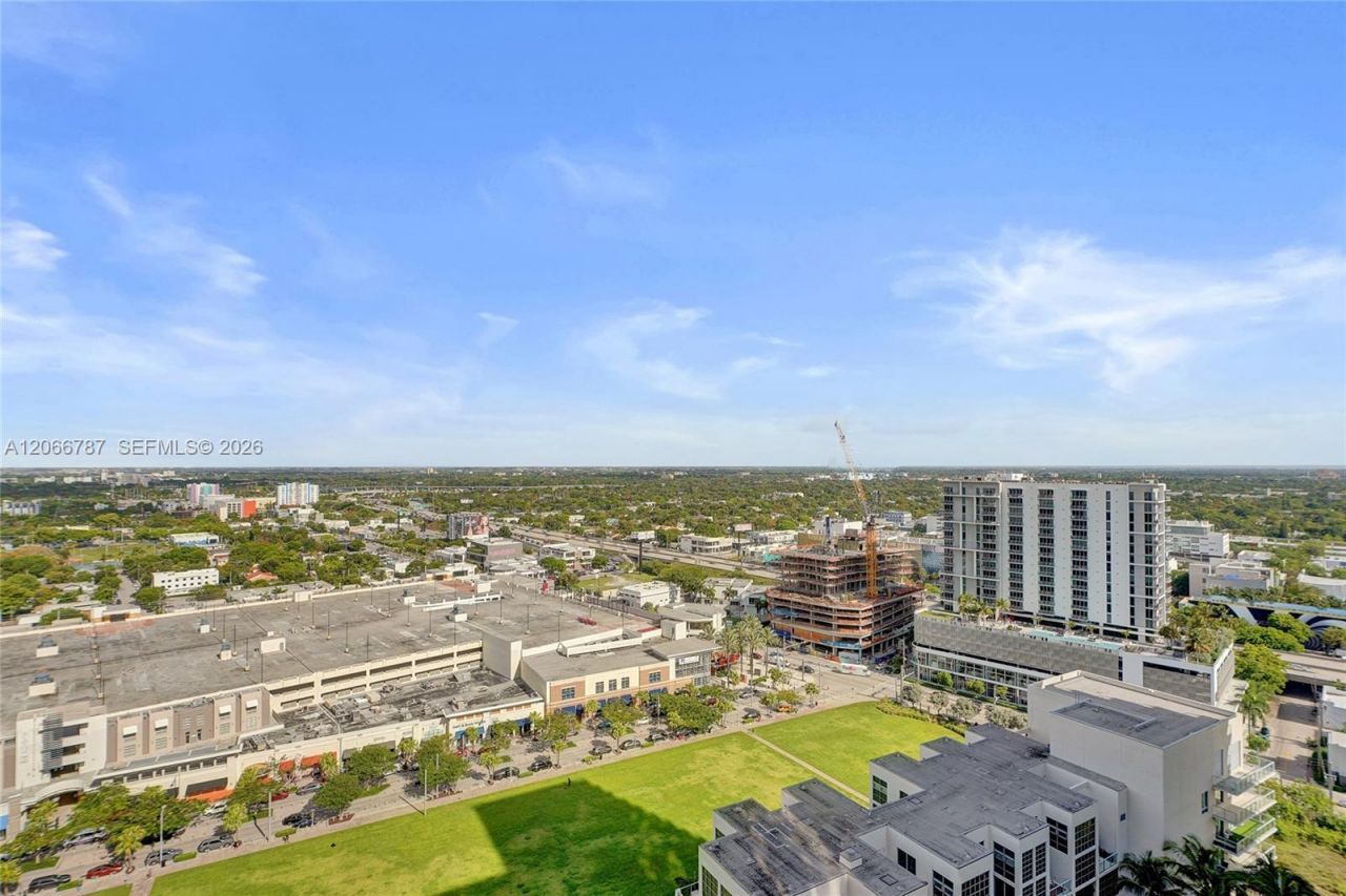 121 NE 34th St , Unit 2310, Miami, FL 33137 Photo