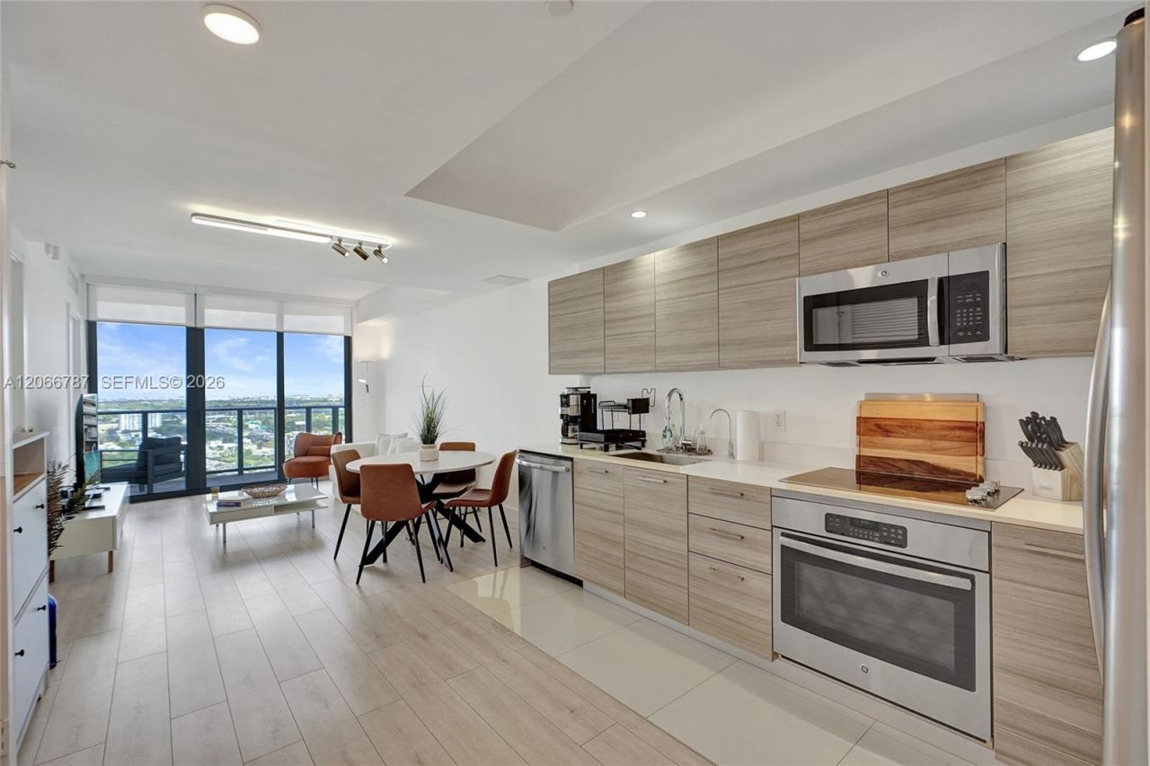 121 NE 34th St , Unit 2310, Miami, FL 33137 Photo