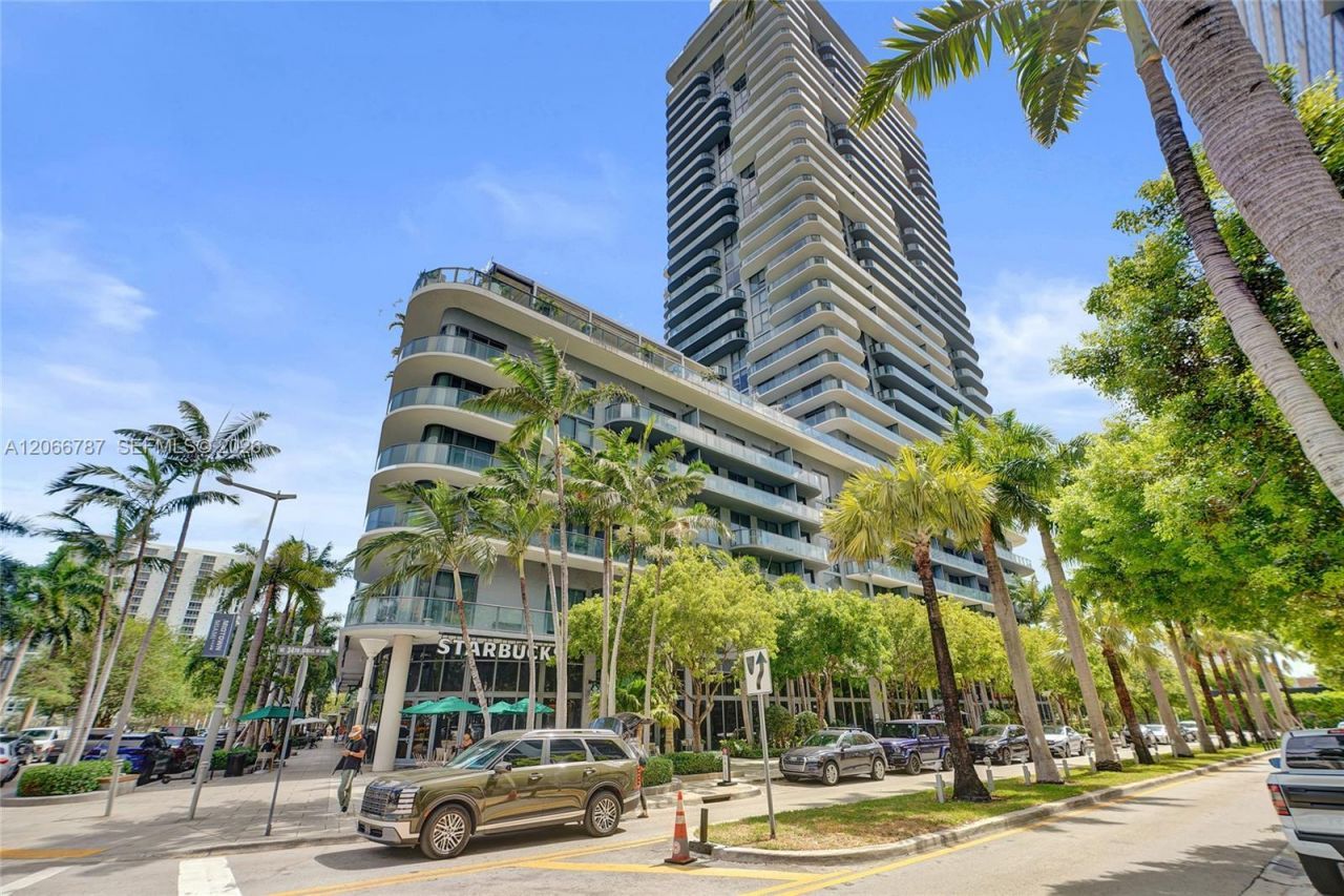 121 NE 34th St , Unit 2310, Miami, FL 33137 Photo