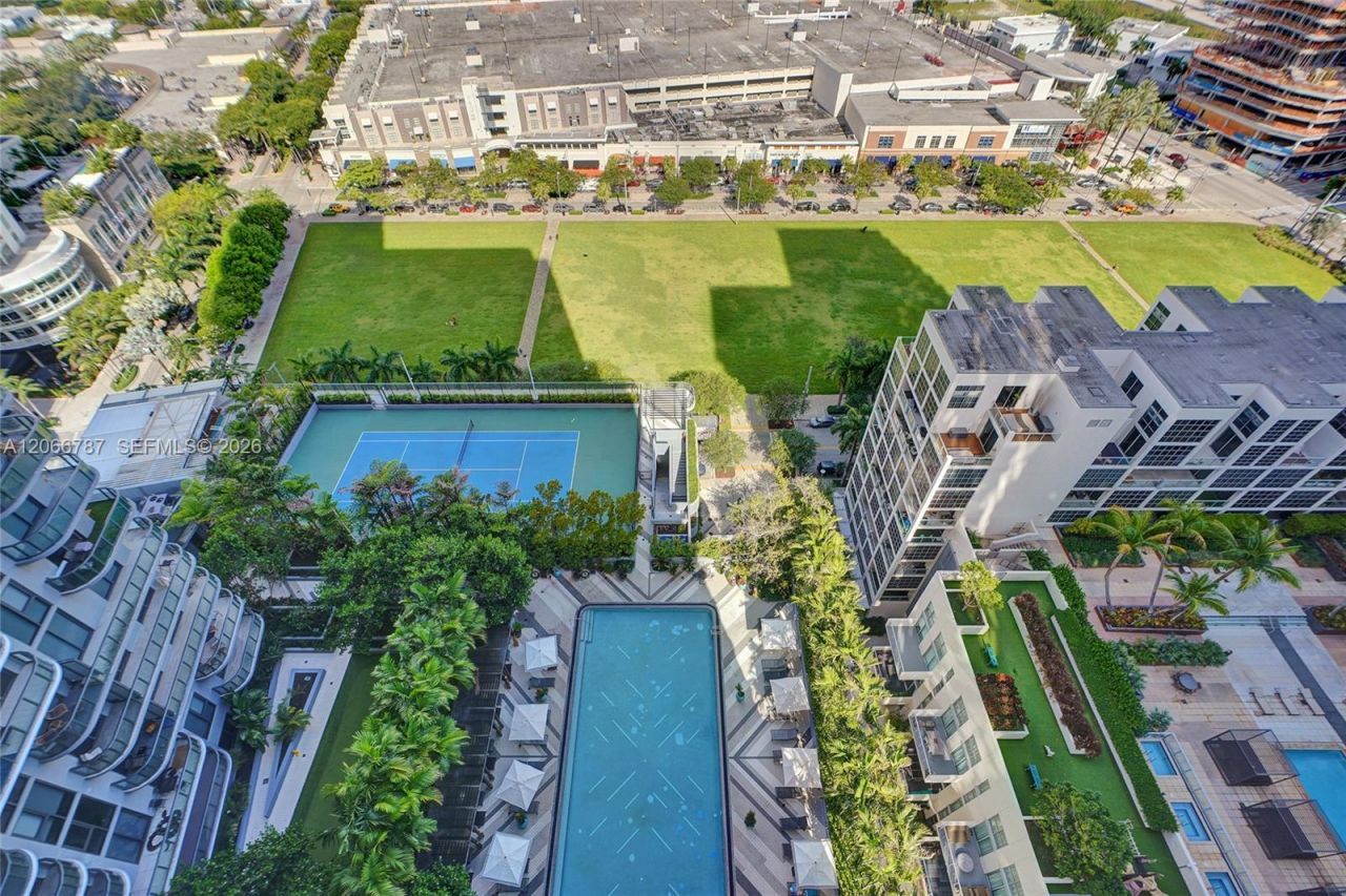 121 NE 34th St , Unit 2310, Miami, FL 33137 Photo