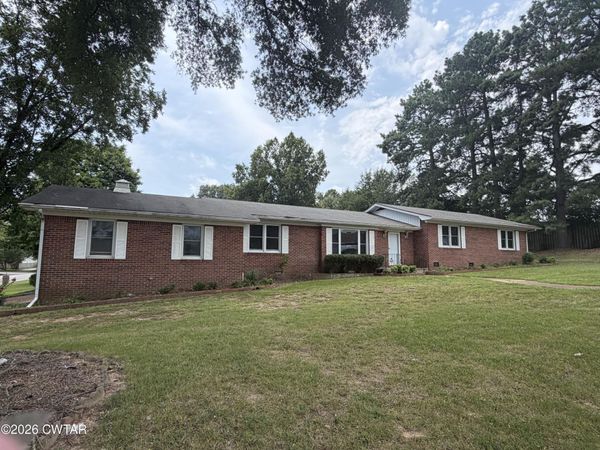 1023 Meadowbrook Drive , Milan, TN 38358