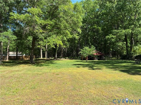 303 N Snead Street , Ashland, VA 23005