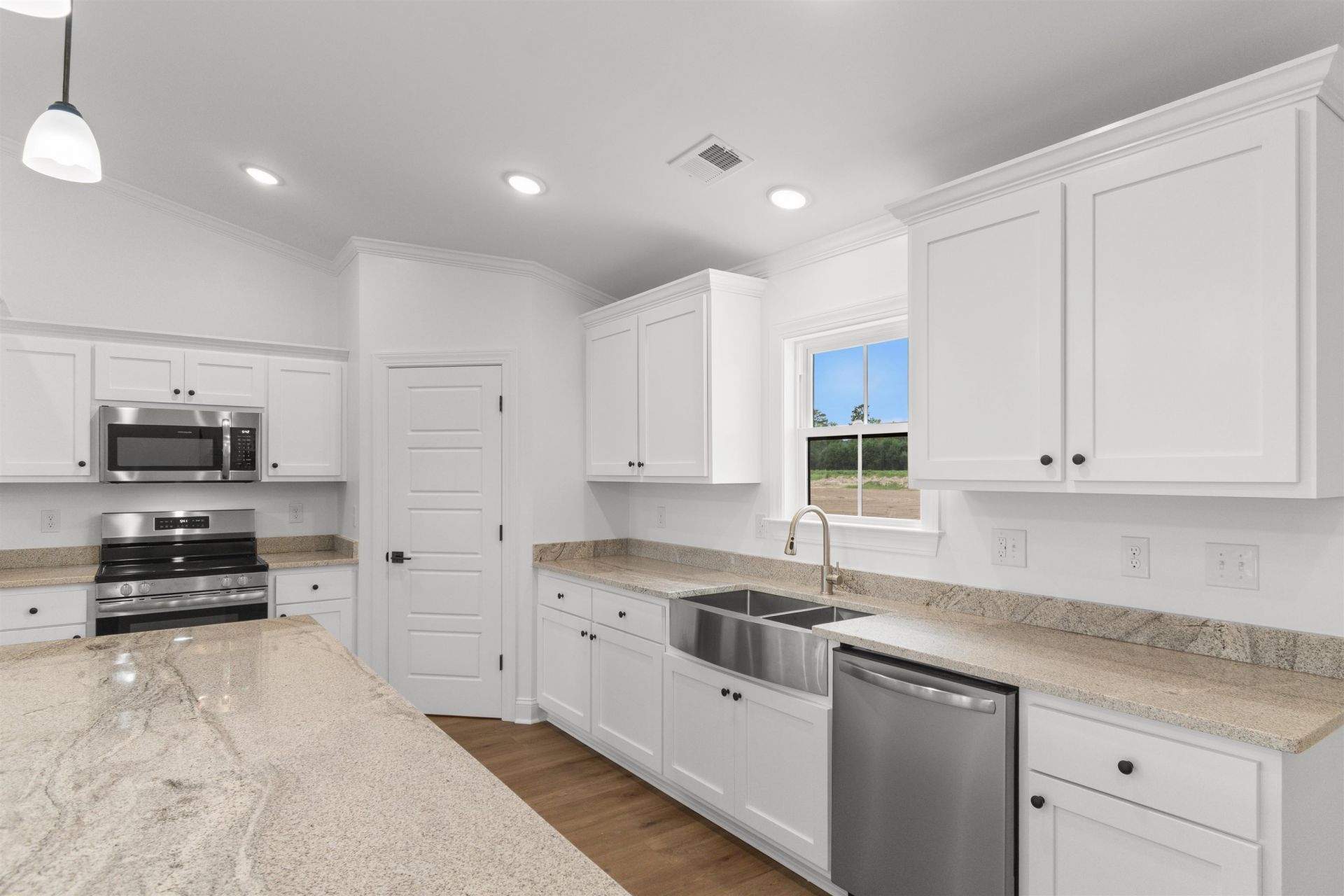 3170 Chapel Rd. Photo 5