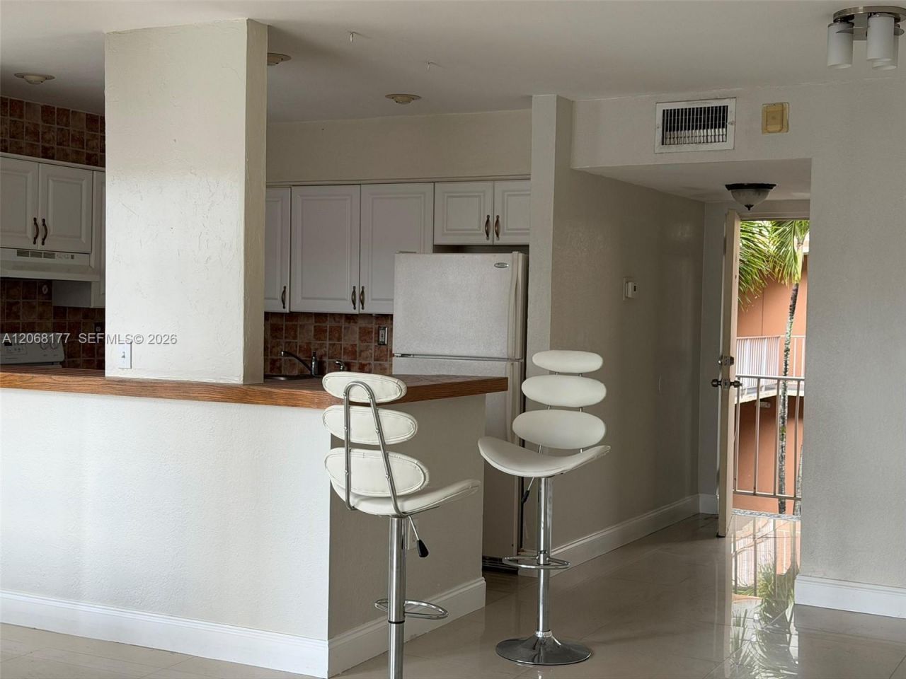 17650 NW 68th Ave , Unit A2008, Hialeah, FL 33015 Photo