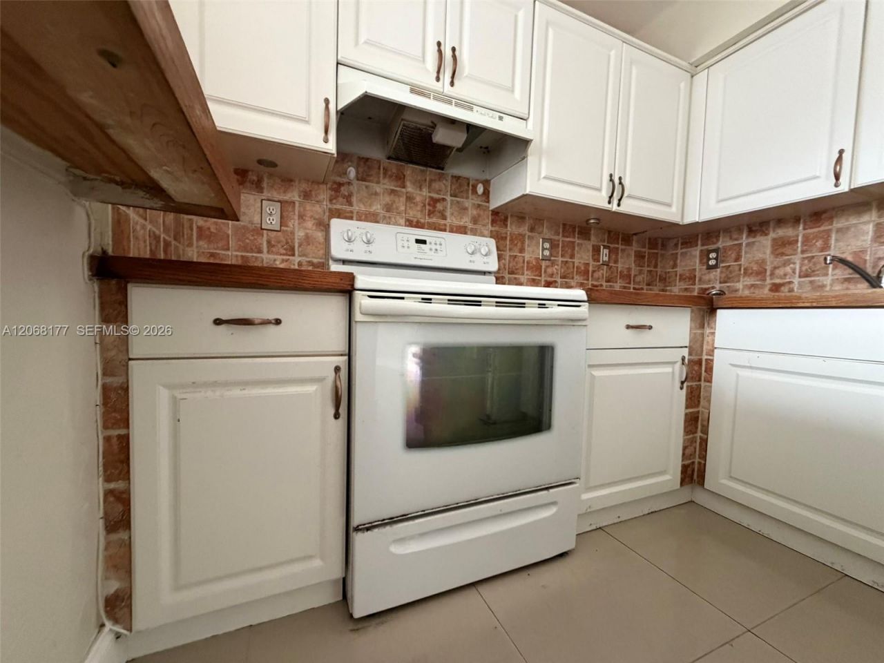 17650 NW 68th Ave , Unit A2008, Hialeah, FL 33015 Photo