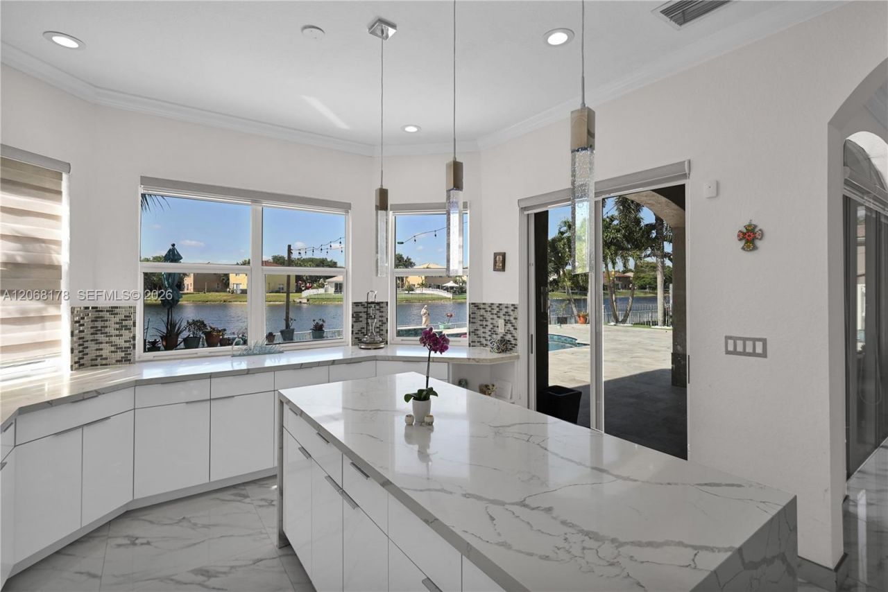 13378 SW 21 St , Miramar, FL 33027 Photo