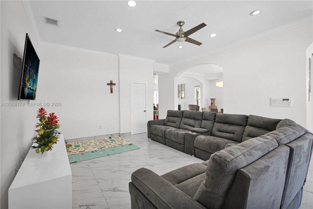 13378 SW 21 St , Miramar, FL 33027 Photo