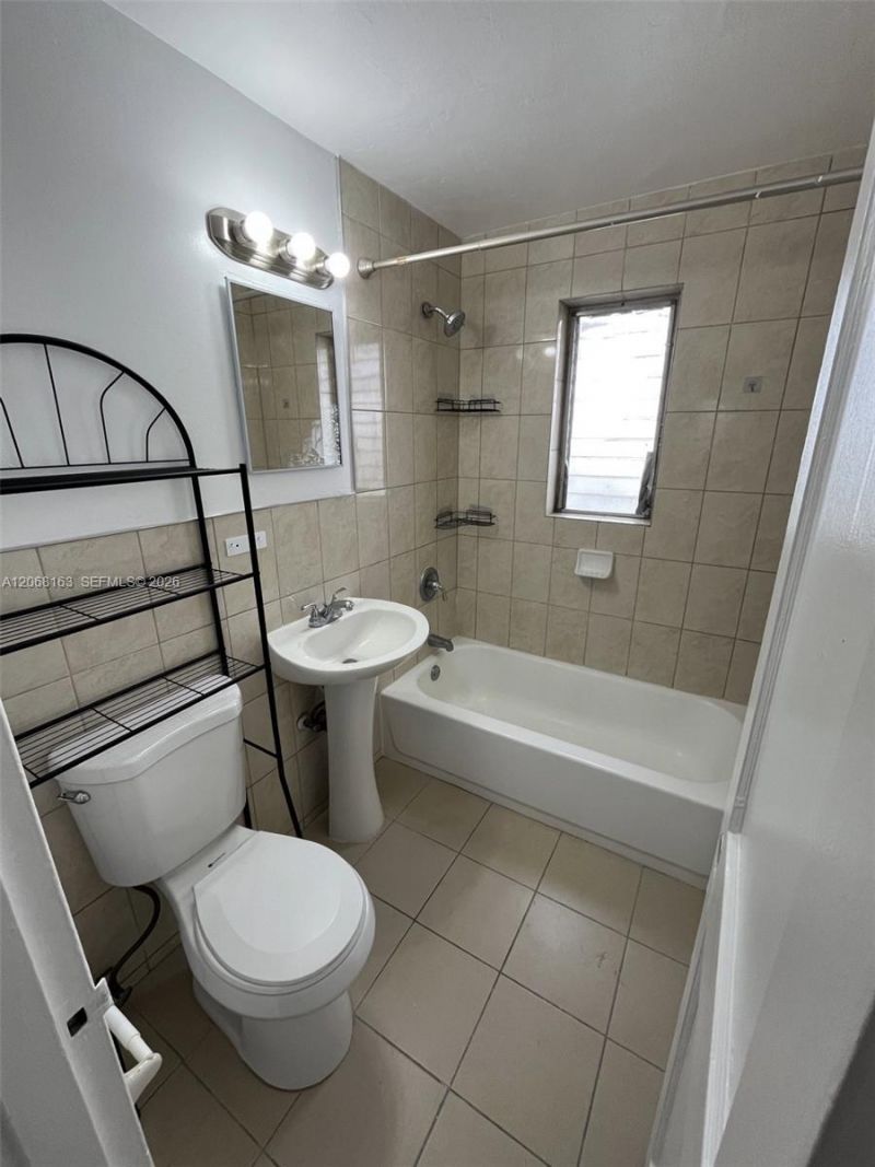 3911 W Flagler St, Unit 2C, Miami, FL 33134 Photo