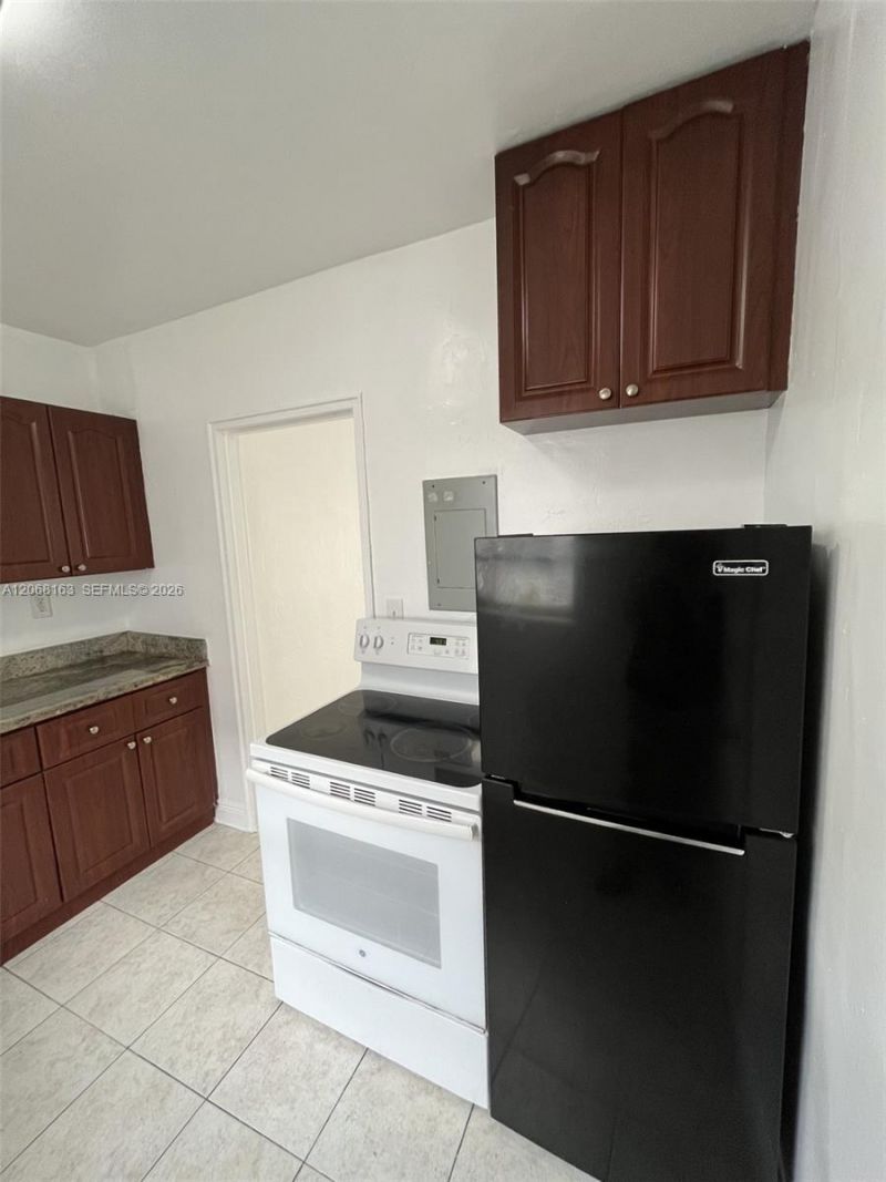 3911 W Flagler St, Unit 2C, Miami, FL 33134 Photo