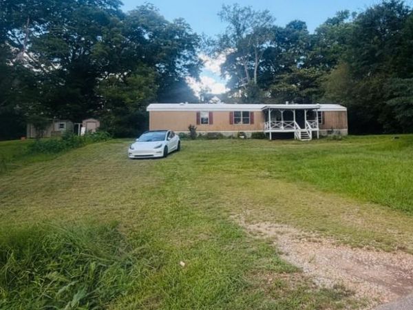 5814 Church Street, Flowery Branch, GA 30542