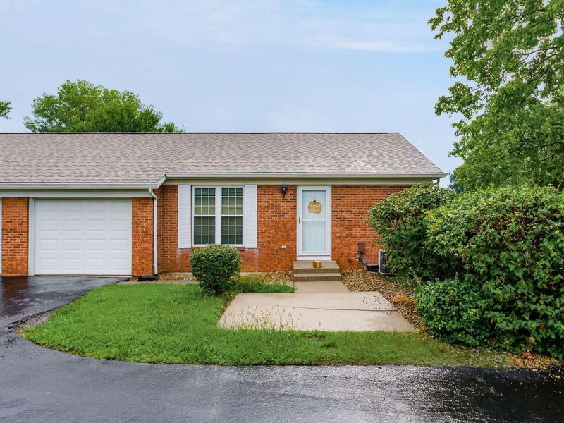 5845-5847 Forest Hills Boulevard, Columbus, OH 43231 Photo 17