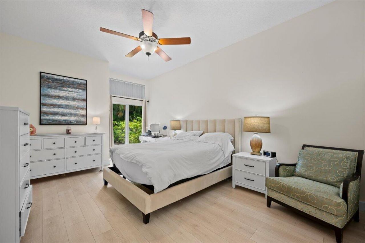 21 Grand Bay Circle, Juno Beach, FL 33408 Photo