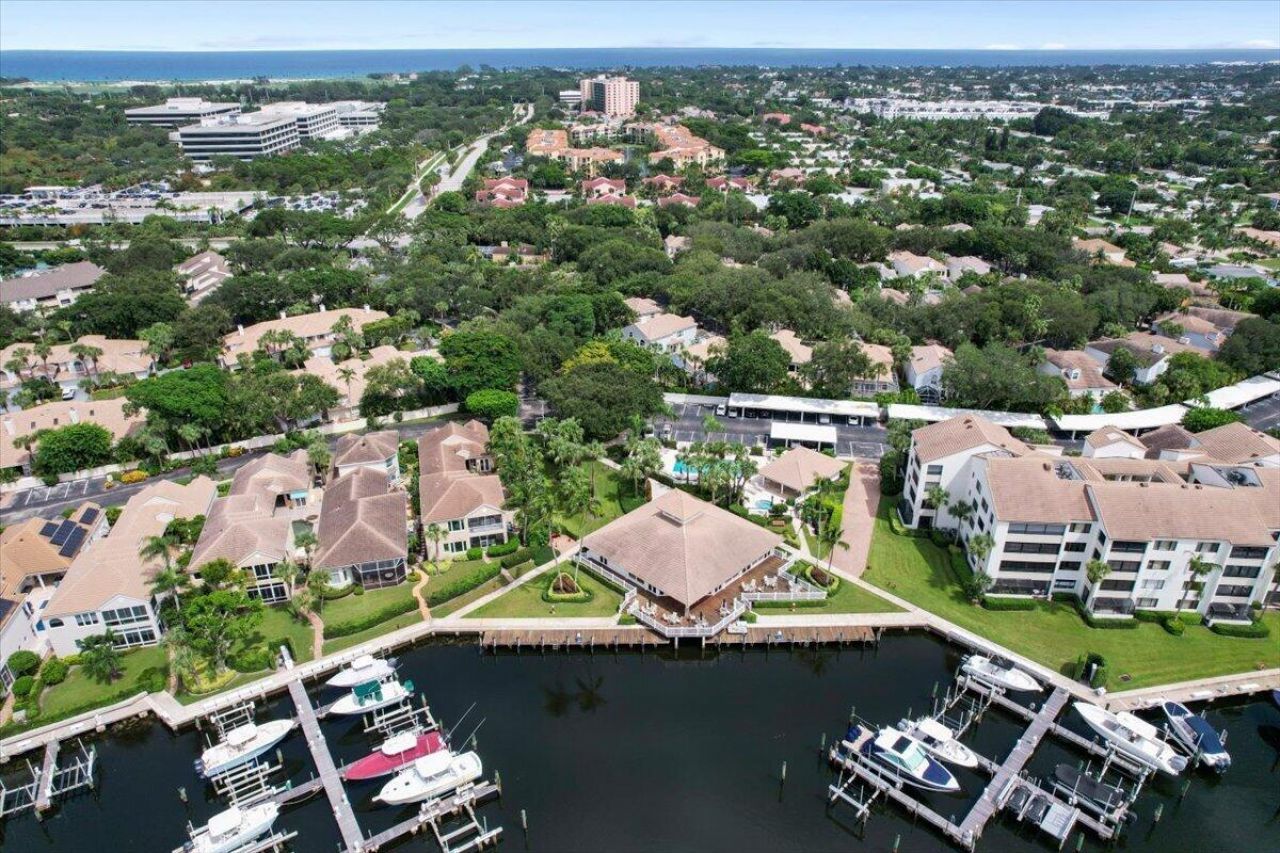 21 Grand Bay Circle, Juno Beach, FL 33408 Photo