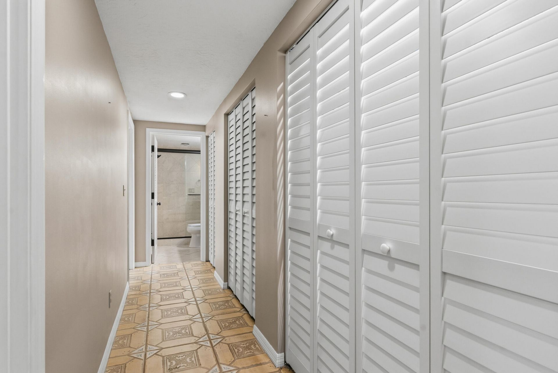 6165 S Mirror Lake Drive, Unit 106, Sebastian, FL 32958 Photo