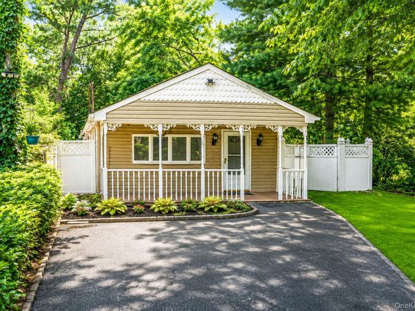 125 Wood Road , Centereach, NY 11720