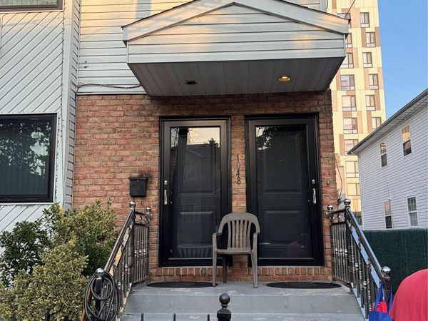 1048 beach 22nd street , Far Rockaway, NY 11691