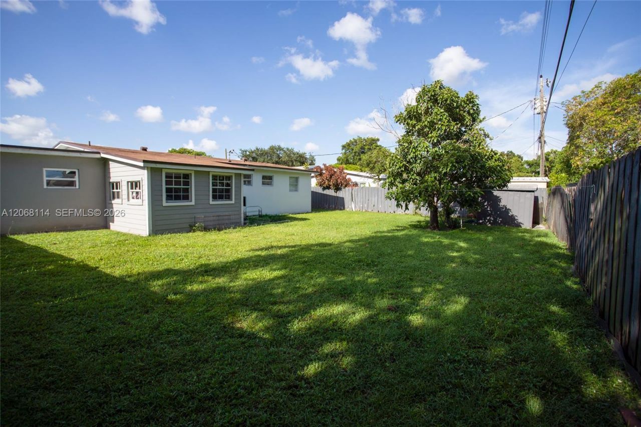 6930 Fillmore St, Hollywood, FL 33024 Photo