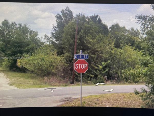 900 Michael Ave , Lehigh Acres, FL 33936