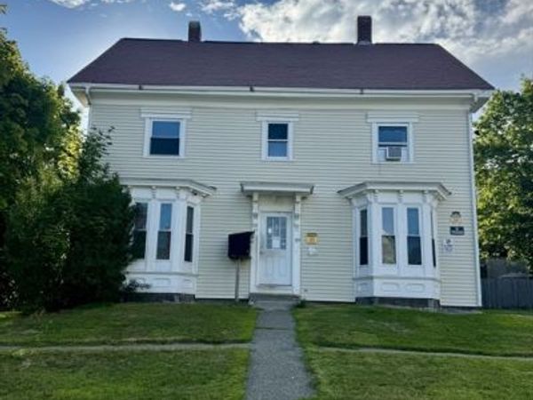 39 Perry Ave, Unit 1, Stoughton, MA 02072
