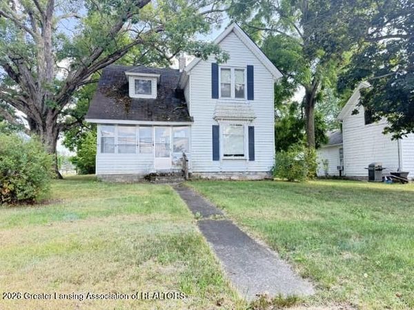328 N Main Street, Olivet, MI 49076