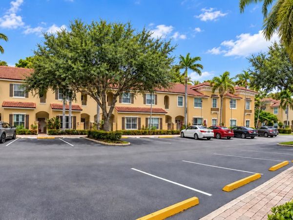 3373 Merrick Lane, Unit 705, Margate, FL 33063