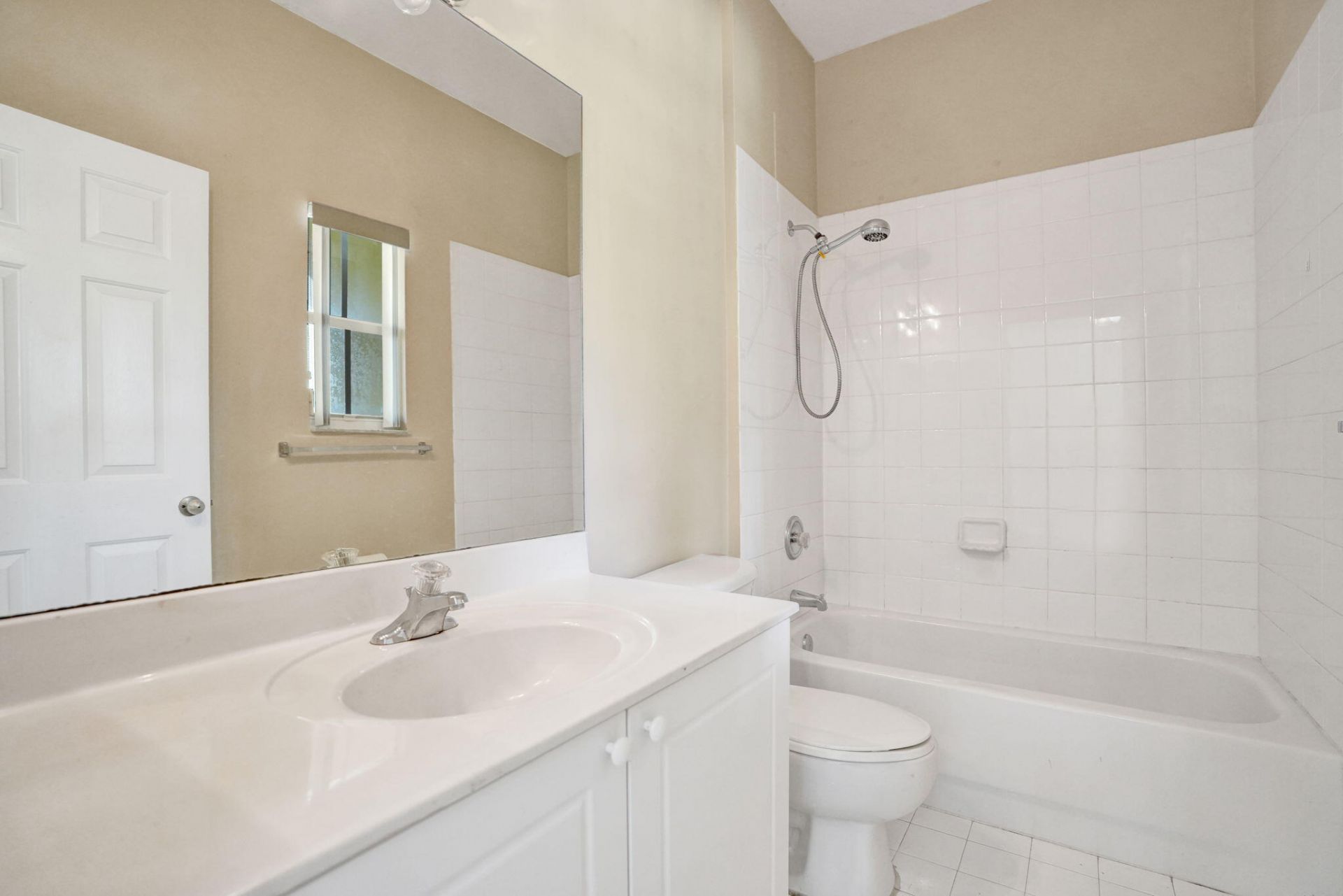 3373 Merrick Lane, Unit 705, Margate, FL 33063 Photo