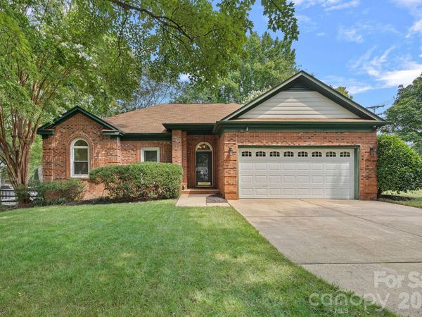 9413 Twin Trail Drive, Huntersville, NC 28078