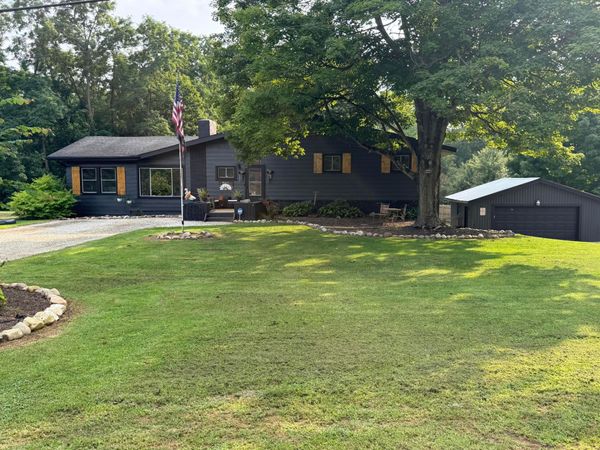 7153 Marion Road NE, Newark, OH 43055