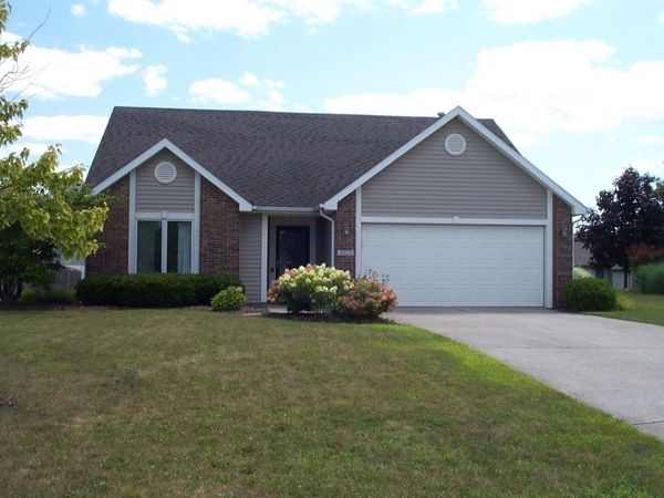 9925 Topaz Cove, Fort Wayne, IN 46804
