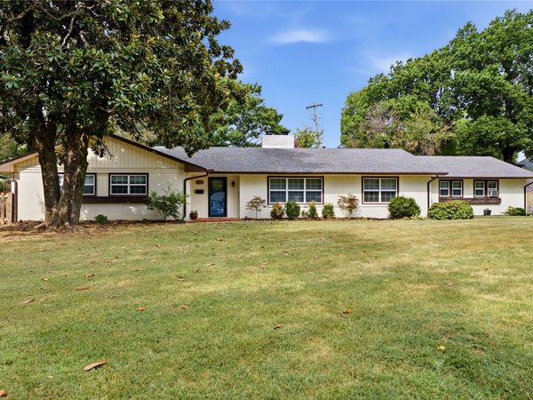 4215 Robertson Boulevard, Muskogee, OK 74401
