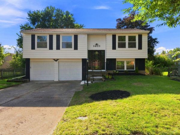 1403 Kingsbury Drive, Cincinnati, OH 45240
