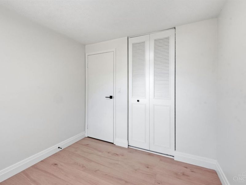 1403 Kingsbury Drive, Forest Park, OH 45240 Photo 24