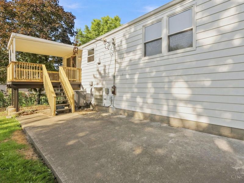 1403 Kingsbury Drive, Forest Park, OH 45240 Photo 32