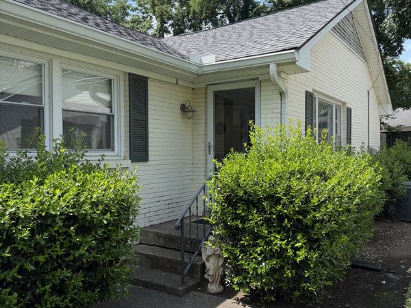 856B Kirkwood Ave , Nashville, TN 37204