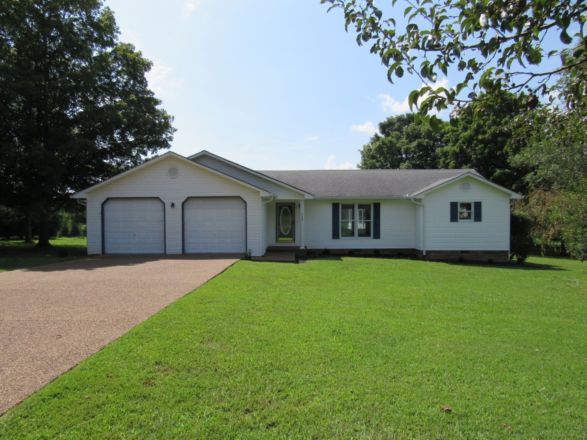 548 Cooper Dr  Mc Minnville, TN 37110