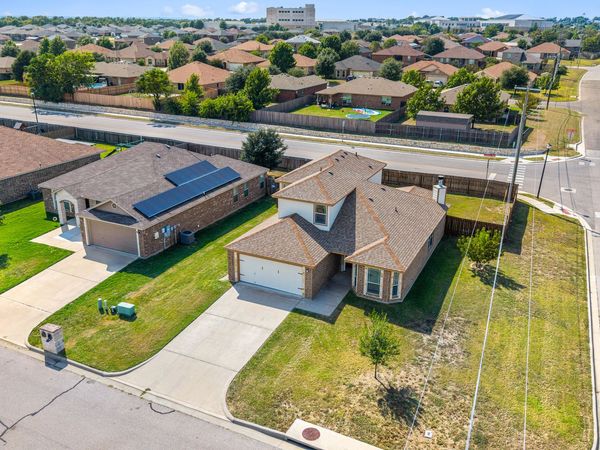 2114 Hamilton Ln, Belton, TX 76513