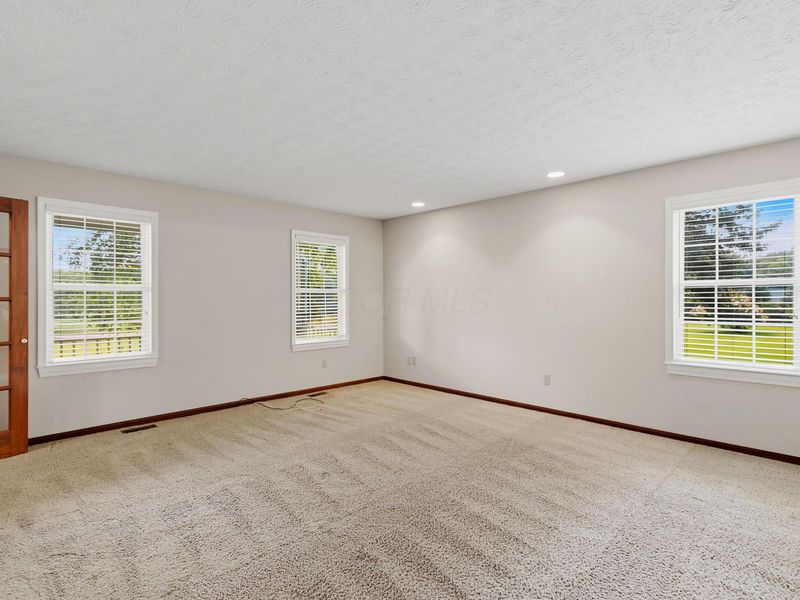 10025 Slough Road, Canal Winchester, OH 43110 Photo 24