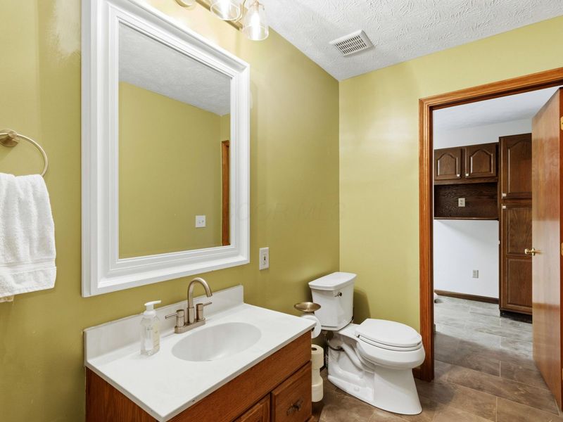 10025 Slough Road, Canal Winchester, OH 43110 Photo 32