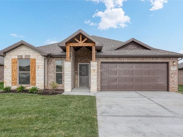 12916 Sewell Avenue, Kansas City, KS 66109