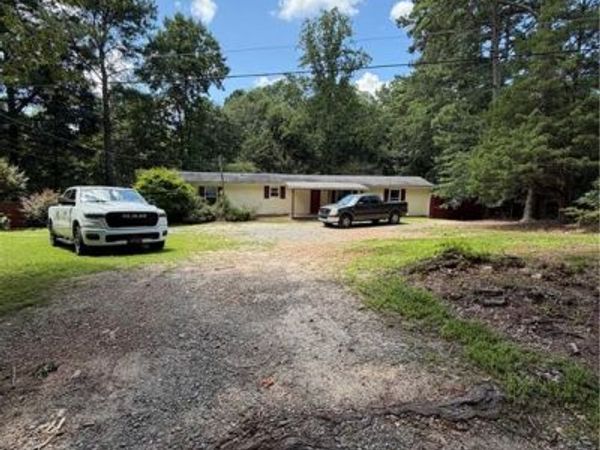 134 Delay Street , Woodstock, GA 30189