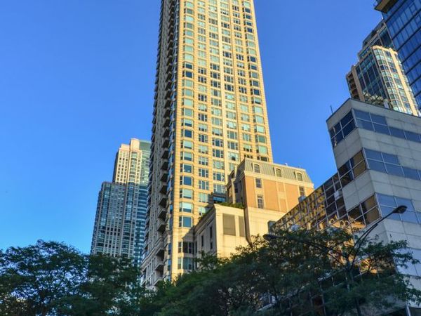 25 E Superior Street , Unit 3701, Chicago, IL 60611