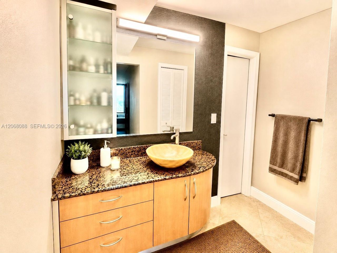 1600 S Ocean Dr , Unit 14F, Hollywood, FL 33019 Photo