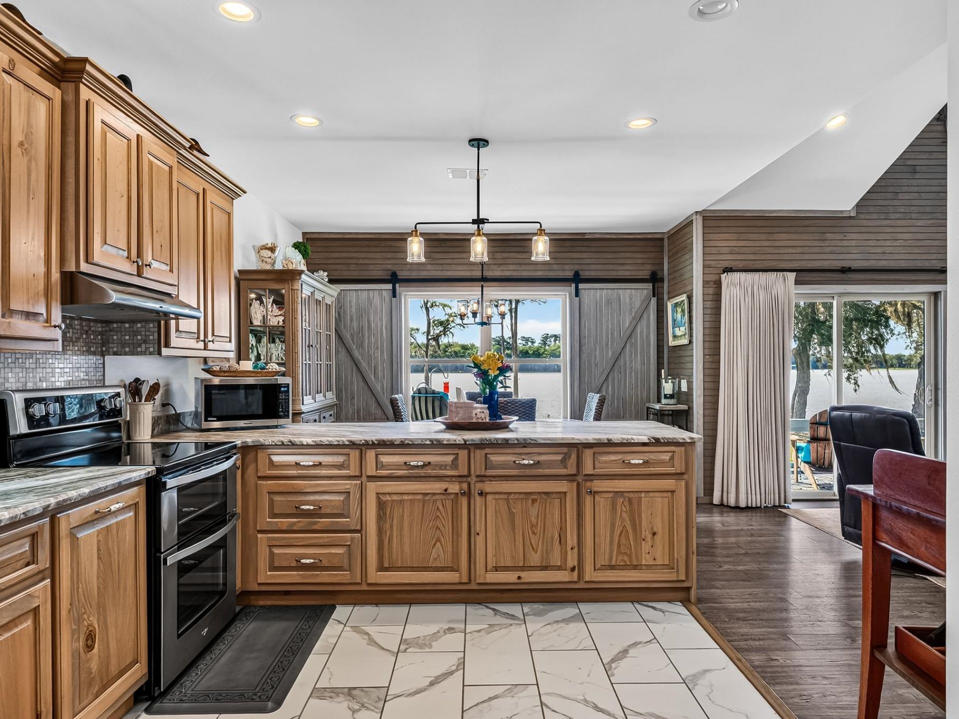 3 Frank Jones Road , Crawfordville, FL 32327 Photo