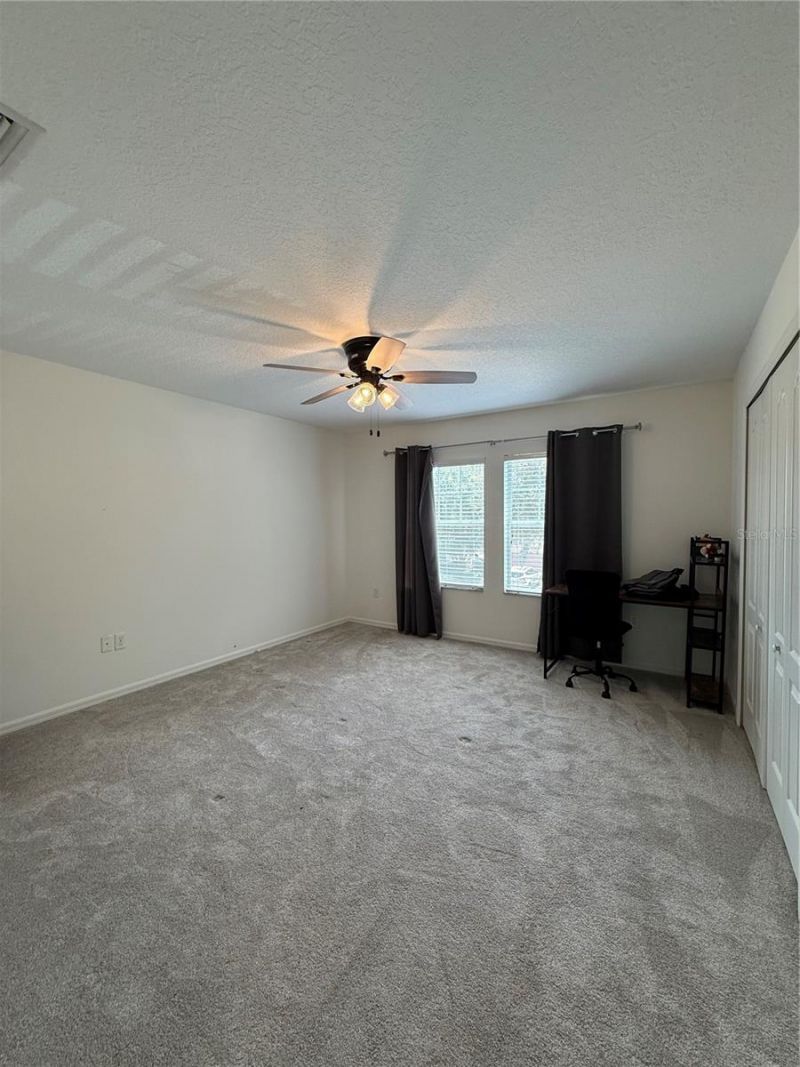 422 Westchester Hills Lane, Valrico, FL 33594 Photo