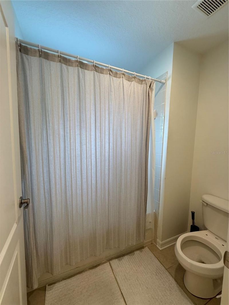 422 Westchester Hills Lane, Valrico, FL 33594 Photo